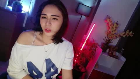 Snapshot of urfave_bbgirl chatting on April 24, 2026, 12:18 pm urfave_bbgirl online show from April 24, 2026, 12:18 pm