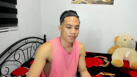 Snapshot of urfucker_vinz chatting on April 26, 2026, 12:47 pm urfucker_vinz online show from April 26, 2026, 12:47 pm