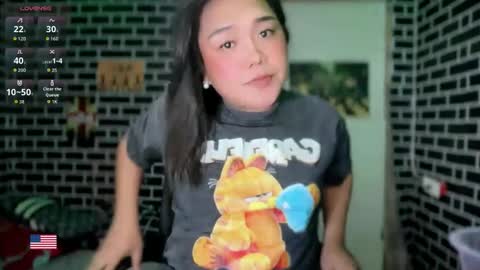 Dimple online show from April 1, 2026, 4:04 pm