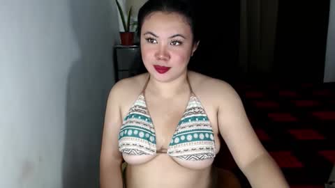 ELISSE online show from December 2, 2025, 9:58 am