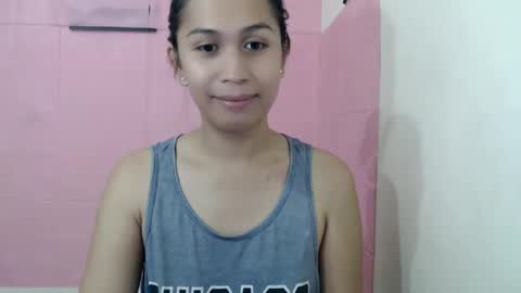 Snapshot of urgirlnabyx chatting on December 16, 2024, 11:44 am Call me naby online show from December 16, 2024, 11:44 am