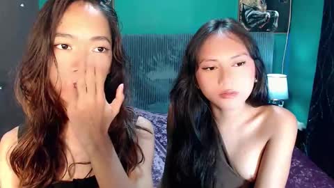 Snapshot of urhot_athena chatting on April 24, 2026, 4:53 pm urhot_athena online show from April 24, 2026, 4:53 pm