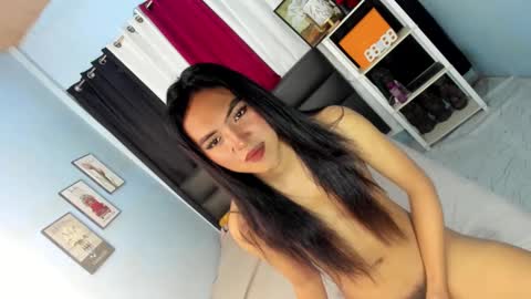 zoey noir online show from March 12, 2025, 9:35 pm