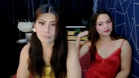 Snapshot of urhot_maxine chatting on May 3, 2026, 8:20 am urhot_maxine online show from May 3, 2026, 8:20 am