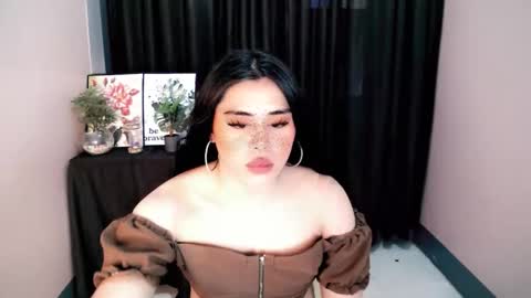 urhotdexie69 online show from September 12, 2025, 5:18 am