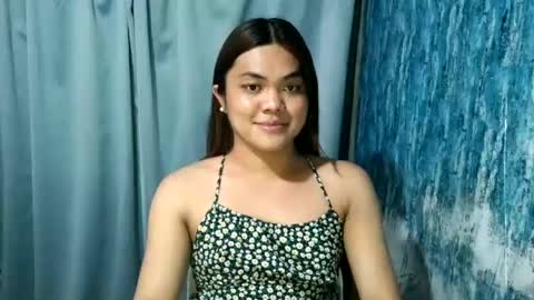 Snapshot of urhottie_bella chatting on July 3, 2026, 7:26 am urhottie_bella online show from July 3, 2026, 7:26 am