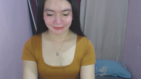 Snapshot of urhottiest_katey chatting on May 11, 2026, 5:35 am Katey online show from May 11, 2026, 5:35 am