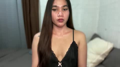 Snapshot of urhottylicious_cum chatting on April 13, 2026, 8:09 am urhottylicious_cum online show from April 13, 2026, 8:09 am