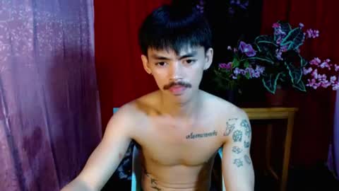 Snapshot of urhunky_boy chatting on July 4, 2026, 2:23 pm urhunky_boy online show from July 4, 2026, 2:23 pm