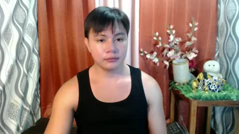 urhunky_ivan online show from December 1, 2024, 5:35 pm