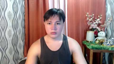 urhunky_ivan online show from January 4, 2025, 6:09 am