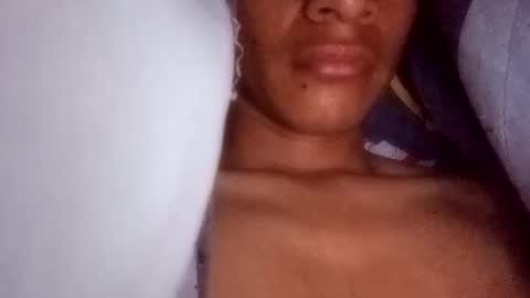 Uriel sgueme en ig  online show from February 2, 2025, 10:24 am