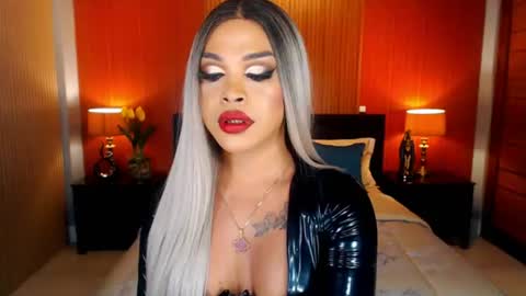 Snapshot of urmajestytyra chatting on July 17, 2026, 12:50 am UrMajestyTyra online show from July 17, 2026, 12:50 am