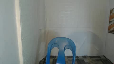 Navea online show from February 23, 2025, 4:39 am