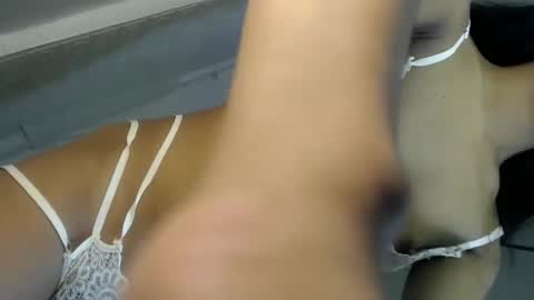 Navea online show from March 12, 2025, 8:31 pm