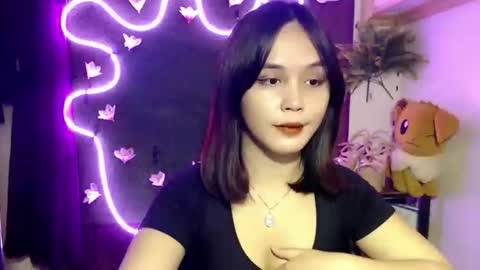 Pia online show from October 7, 2025, 11:57 pm