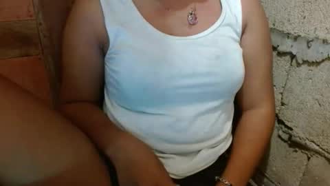 Snapshot of urpinaymorena chatting on October 12, 2025, 1:54 pm Aleah online show from October 12, 2025, 1:54 pm