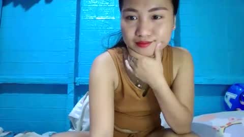 urpinaysugar_dolly online show from September 15, 2025, 12:43 am