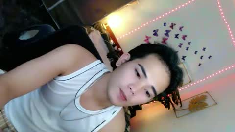 Snapshot of urpinoy_cummer chatting on March 16, 2026, 1:37 pm urpinoy_cummer online show from March 16, 2026, 1:37 pm