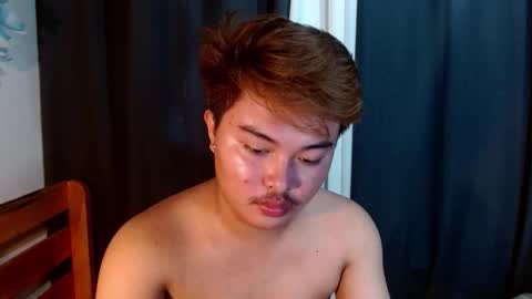 urpinoyjohnx online show from October 21, 2025, 12:55 am