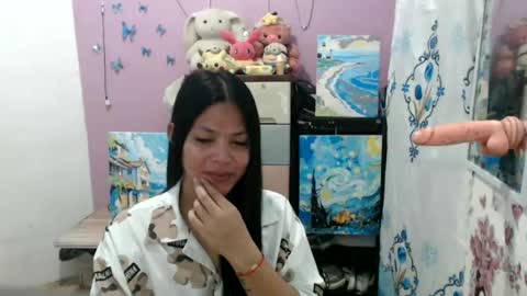 hi im kim online show from August 3, 2026, 1:04 am