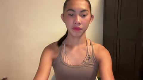 urpretty_mistake online show from July 7, 2026, 6:47 am