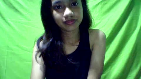  Darlyn room  online show from January 14, 2025, 1:06 pm