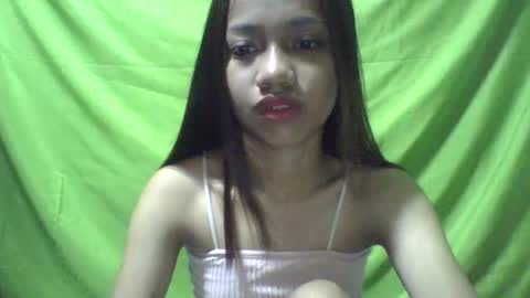  Darlyn room  online show from January 21, 2025, 7:15 am