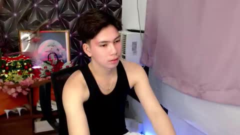 ursweet_jade online show from November 23, 2025, 10:53 pm
