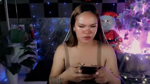 yanie online show from December 19, 2024, 3:41 pm