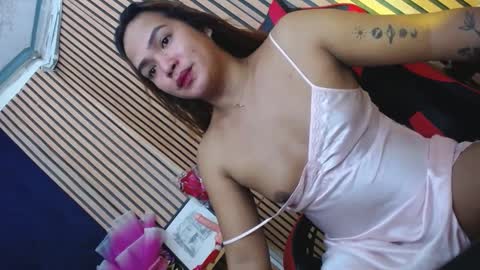 yanie online show from February 13, 2025, 11:50 am