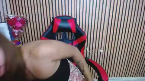 yanie online show from February 24, 2025, 1:46 am