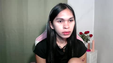 ursweet_zeviixx online show from October 3, 2025, 12:02 pm