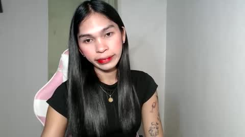 ursweet_zeviixx online show from November 12, 2025, 9:53 am