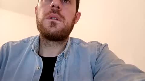 ursweetdreamx online show from November 18, 2025, 8:57 pm