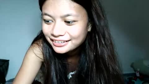 Snapshot of ursweetereca18 chatting on June 3, 2026, 2:19 pm ERECA online show from June 3, 2026, 2:19 pm