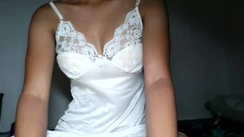 Snapshot of ursweetereca18 chatting on June 3, 2026, 2:33 pm ERECA online show from June 3, 2026, 2:33 pm