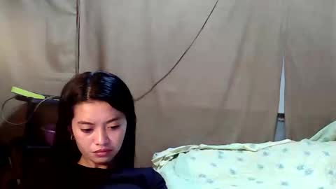 Snapshot of urtinypinay chatting on October 29, 2025, 1:30 am urtinypinay online show from October 29, 2025, 1:30 am