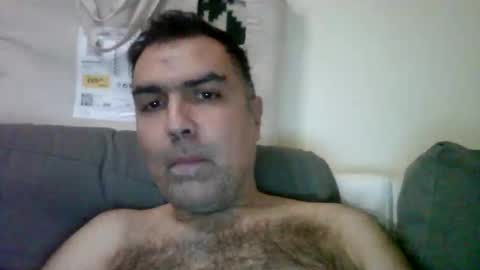uruk1981 online show from February 6, 2025, 12:54 am