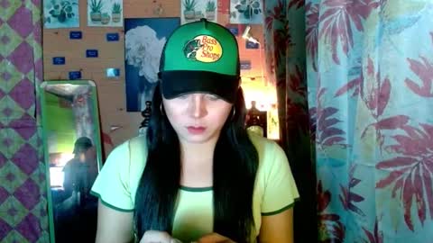 YOURGIRLCAMILLA online show from January 15, 2026, 4:33 pm