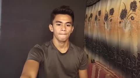 urwild_fuckerxx online show from March 14, 2026, 9:37 am