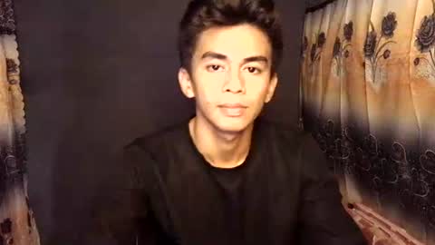 urwild_fuckerxx online show from April 9, 2026, 8:42 am