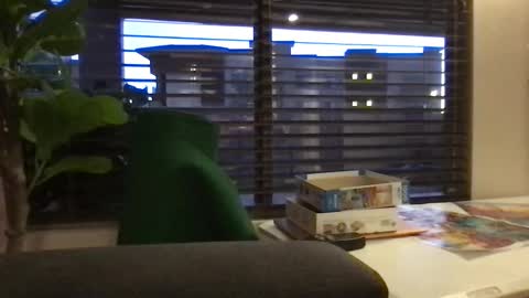 Urwivesaffair online show from December 19, 2025, 12:39 am