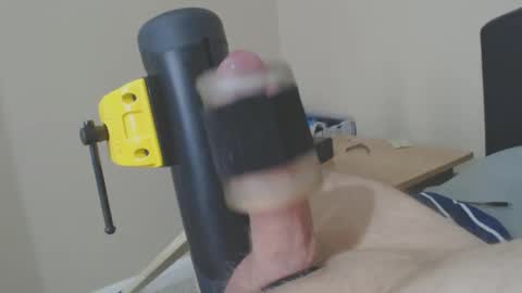 usedtoy72 online show from April 3, 2026, 10:02 am