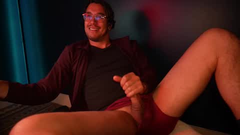 Hi online show from October 22, 2025, 1:28 am