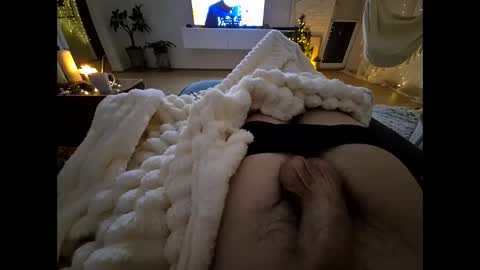 userlive online show from December 7, 2024, 9:00 pm