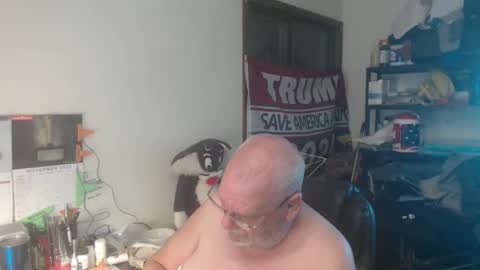 Eric online show from November 3, 2025, 4:25 am