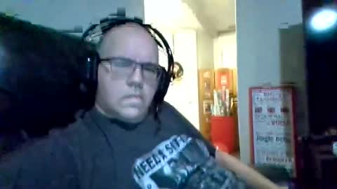 Snapshot of usstarr1 chatting on January 2, 2025, 10:33 pm usstarr1 online show from January 2, 2025, 10:33 pm