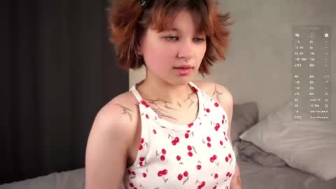 Snapshot of uteelser chatting on July 8, 2026, 12:20 pm Daisy online show from July 8, 2026, 12:20 pm