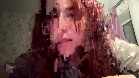 Snapshot of uwumrr chatting on June 2, 2026, 6:32 pm uwumrr online show from June 2, 2026, 6:32 pm